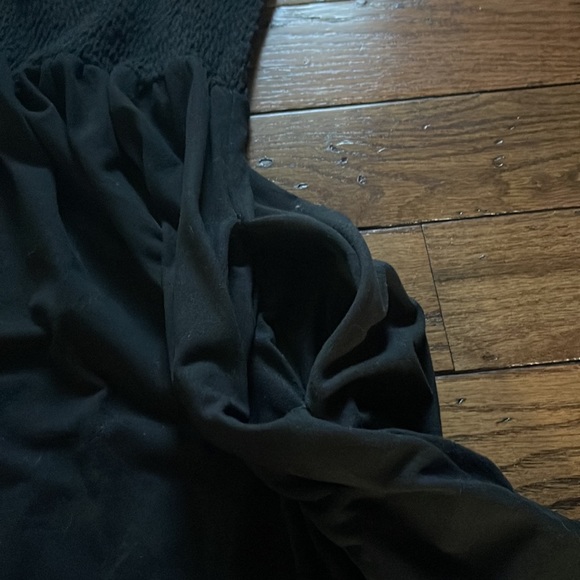 Bluenotes size S black mini dress with pockets - Picture 3 of 4